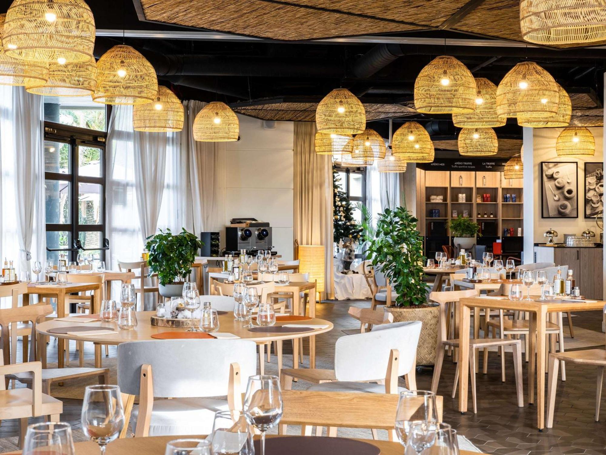 Mercure Cannes Mandelieu Eksteriør bilde