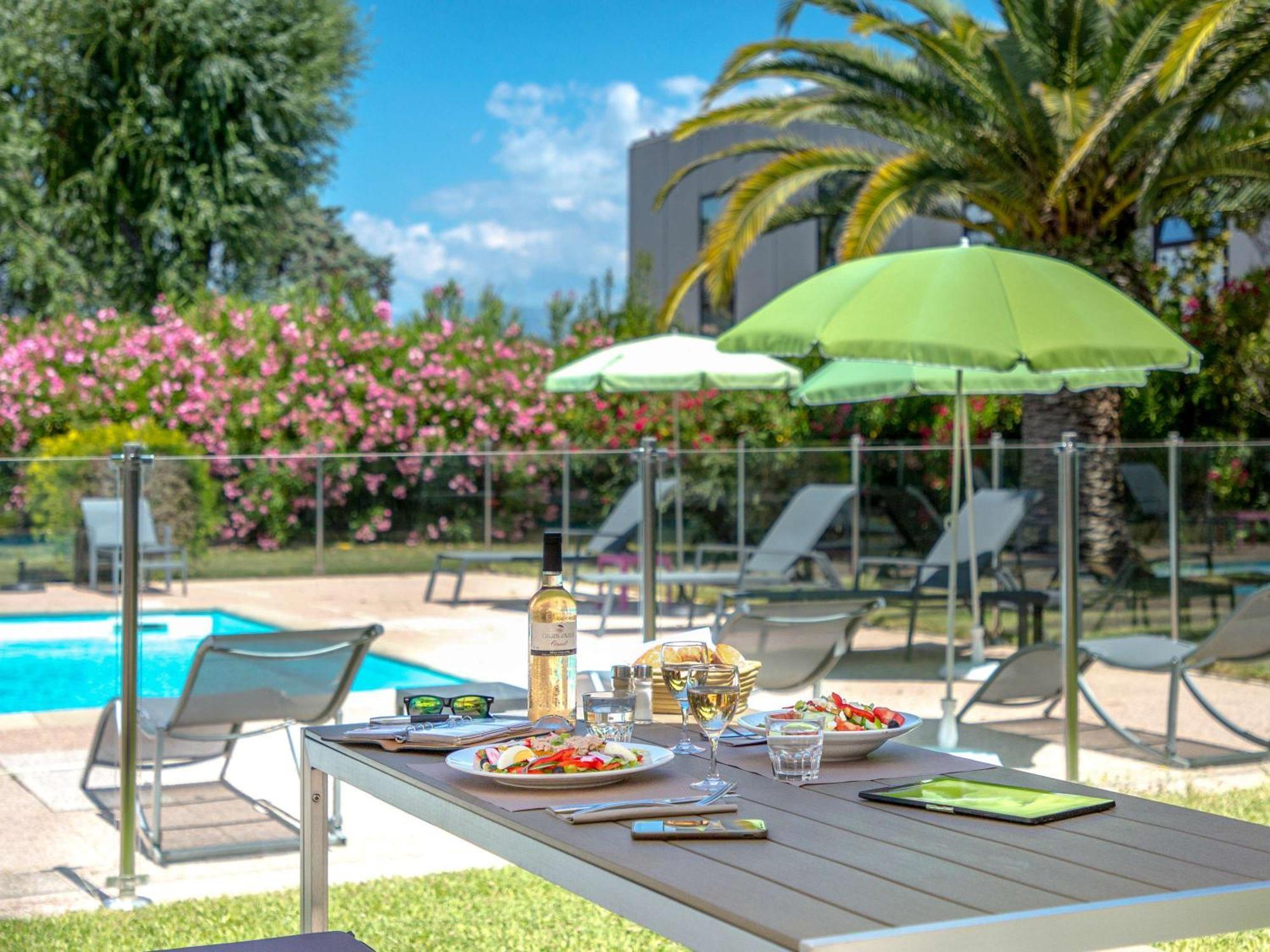Mercure Cannes Mandelieu Eksteriør bilde